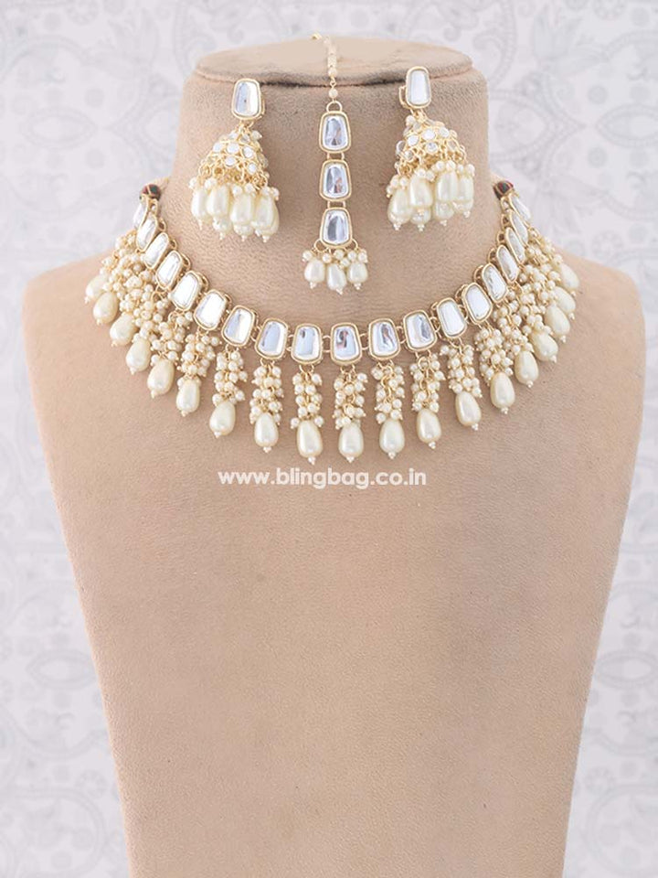 Ivory Avantika Jewellery Set