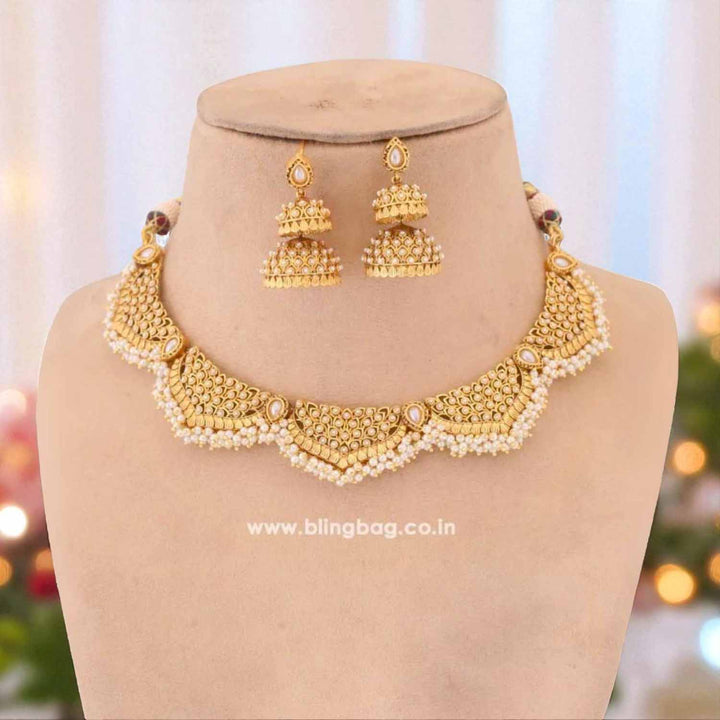 Ivory Avyan Jewellery Set