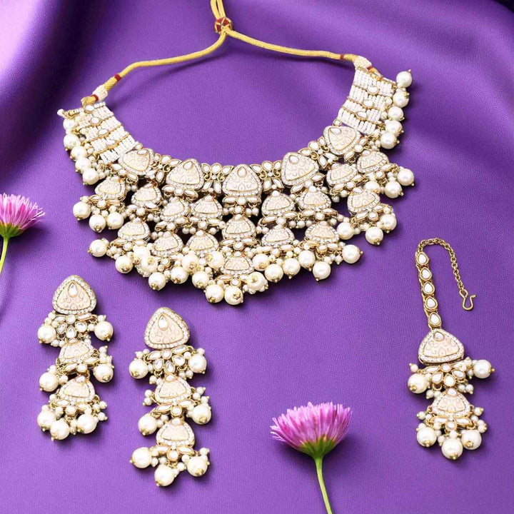 Ivory Ayshana Kundan Jewellery Set