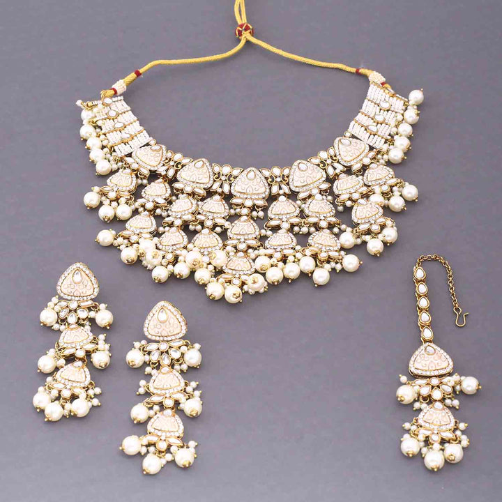 Ivory Ayshana Kundan Jewellery Set