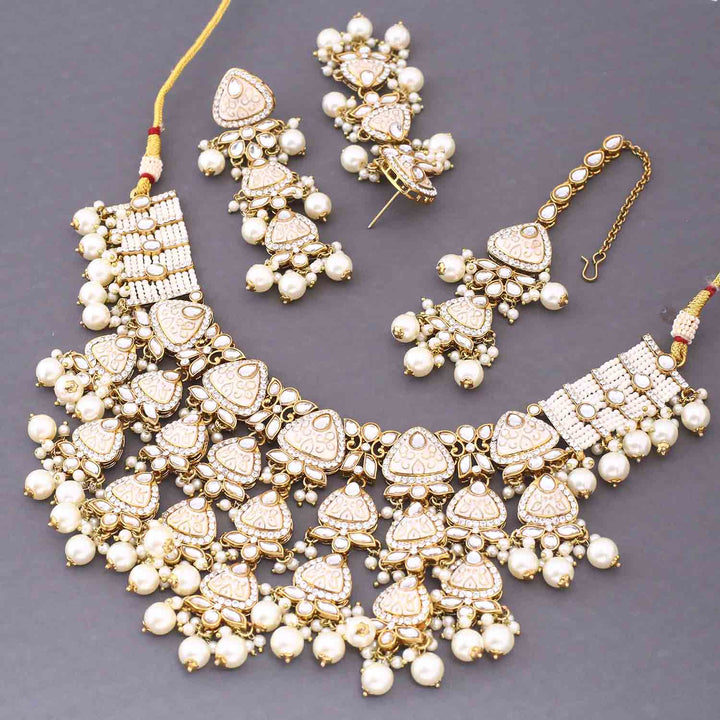 Ivory Ayshana Kundan Jewellery Set