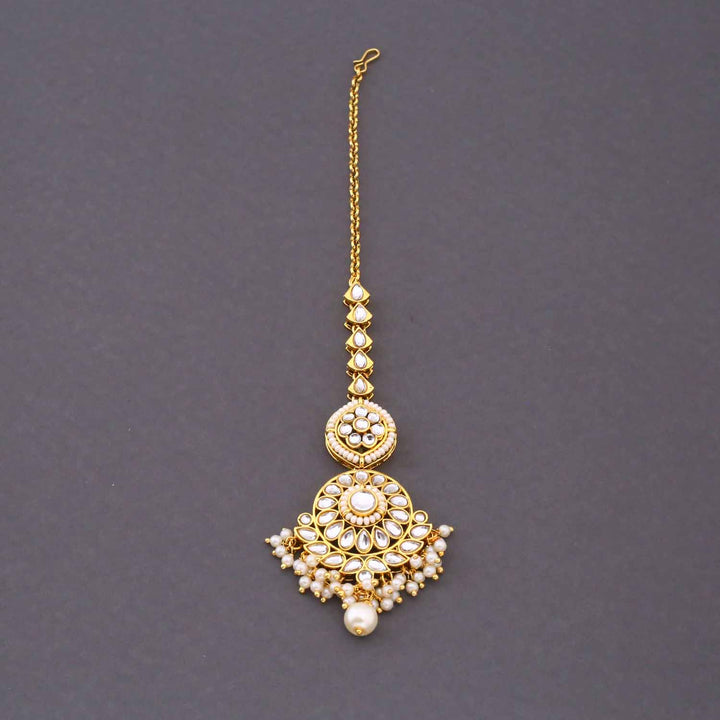 Ivory Charita Kundan Bridal Jewellery Set