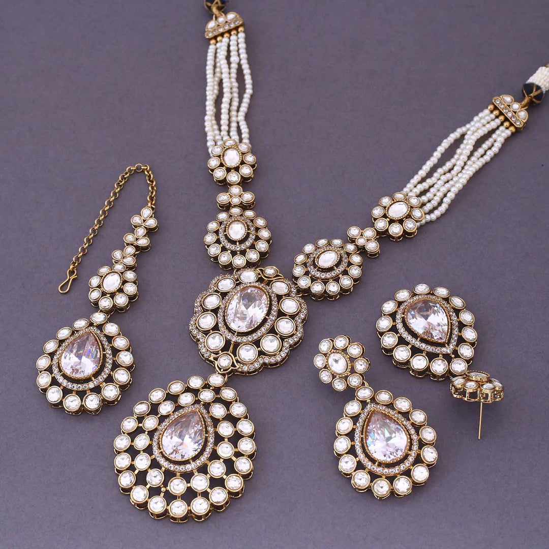 Ivory Christani Victorian Jewellery Set