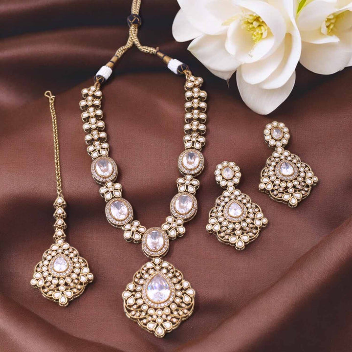 Ivory Corlina Victorian Jewellery Set- New Arrival