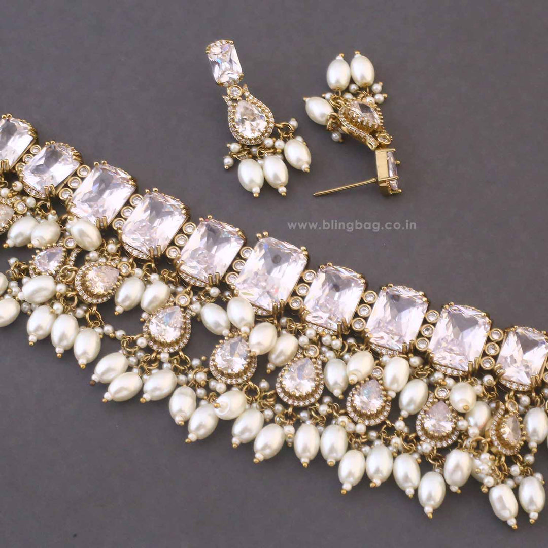 Ivory Daphira Victorian Jewellery Set - New Arrival
