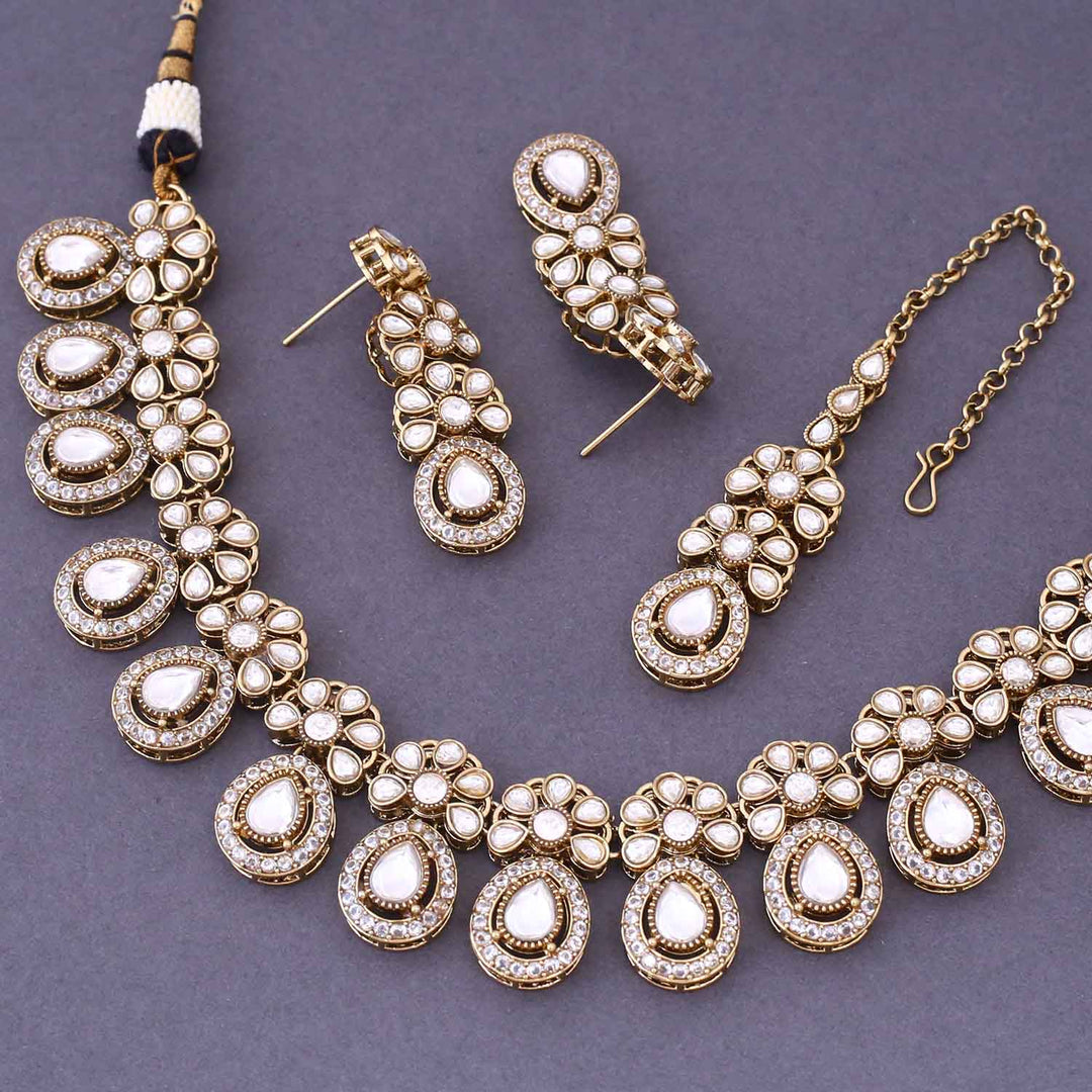 Ivory Darcey Victorian Jewellery Set- New Arrival