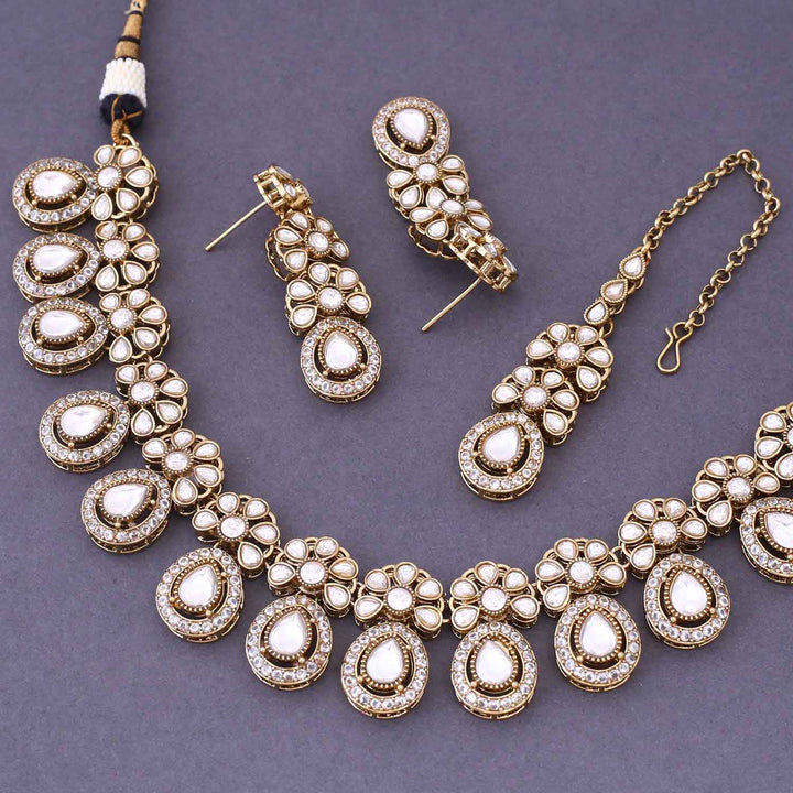 Ivory Darcey Victorian Jewellery Set- New Arrival