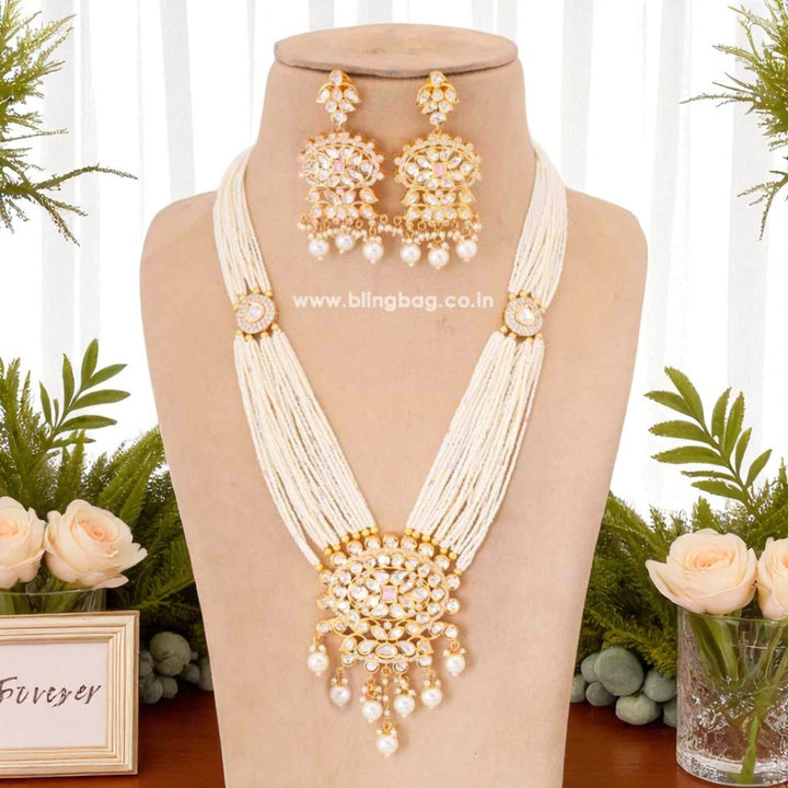 Ivory Darika Kundan Jewellery Set