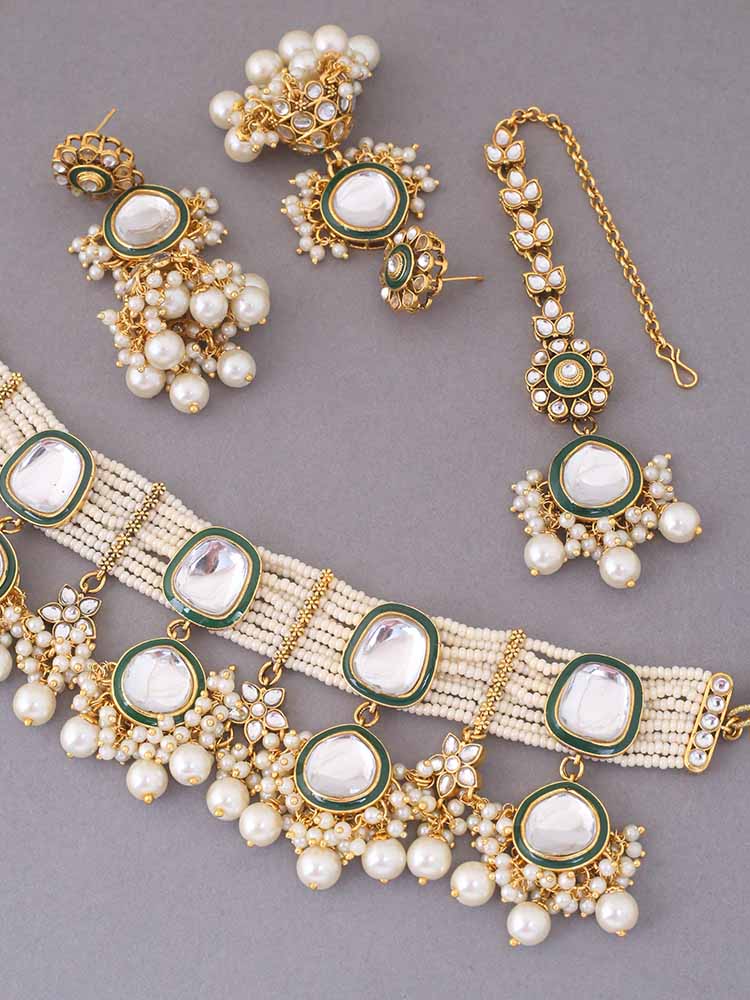 Ivory Deepti Kundan Jewellery Set