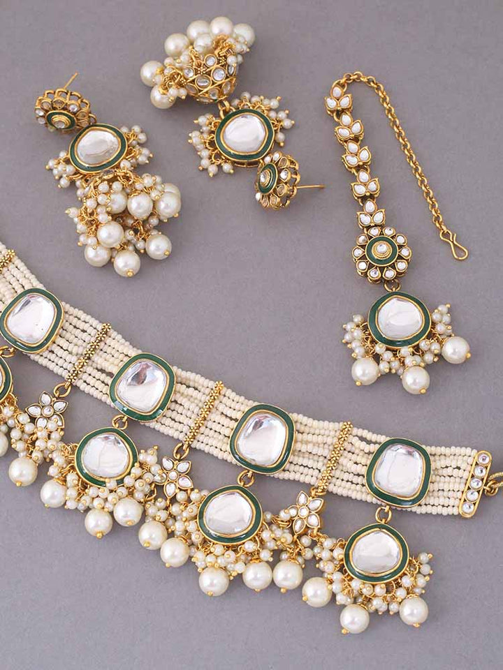 Ivory Deepti Kundan Jewellery Set