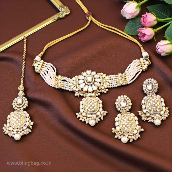 Ivory Dharini Kundan Jewellery Set