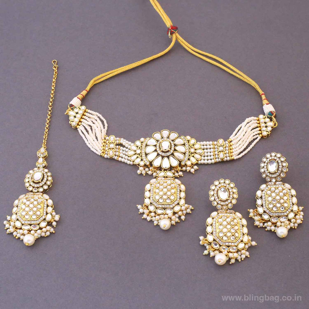 Ivory Dharini Kundan Jewellery Set