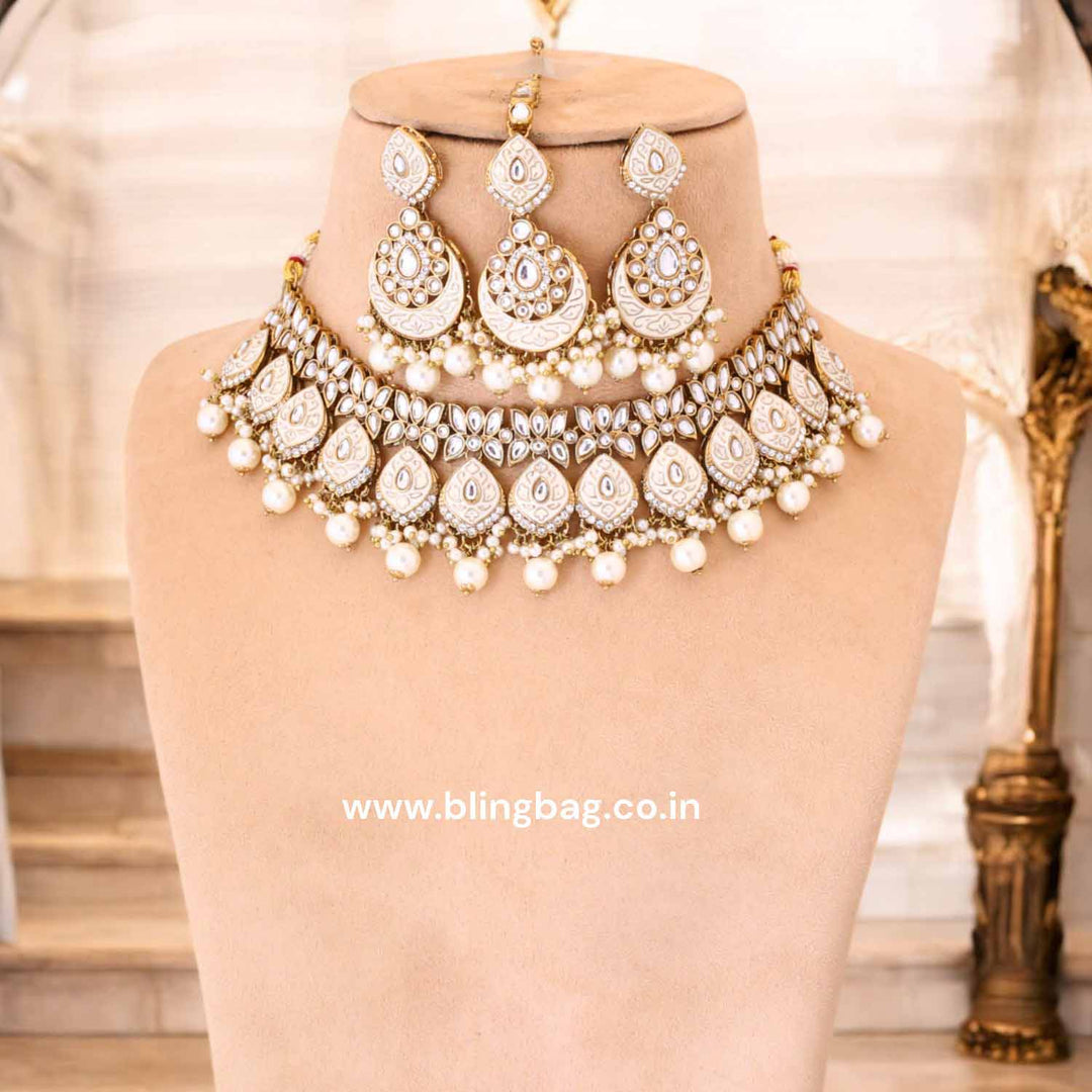 Ivory Dharvi Kundan Jewellery Set