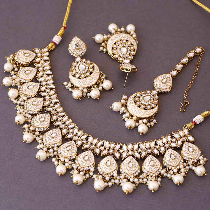 Ivory Dharvi Kundan Jewellery Set