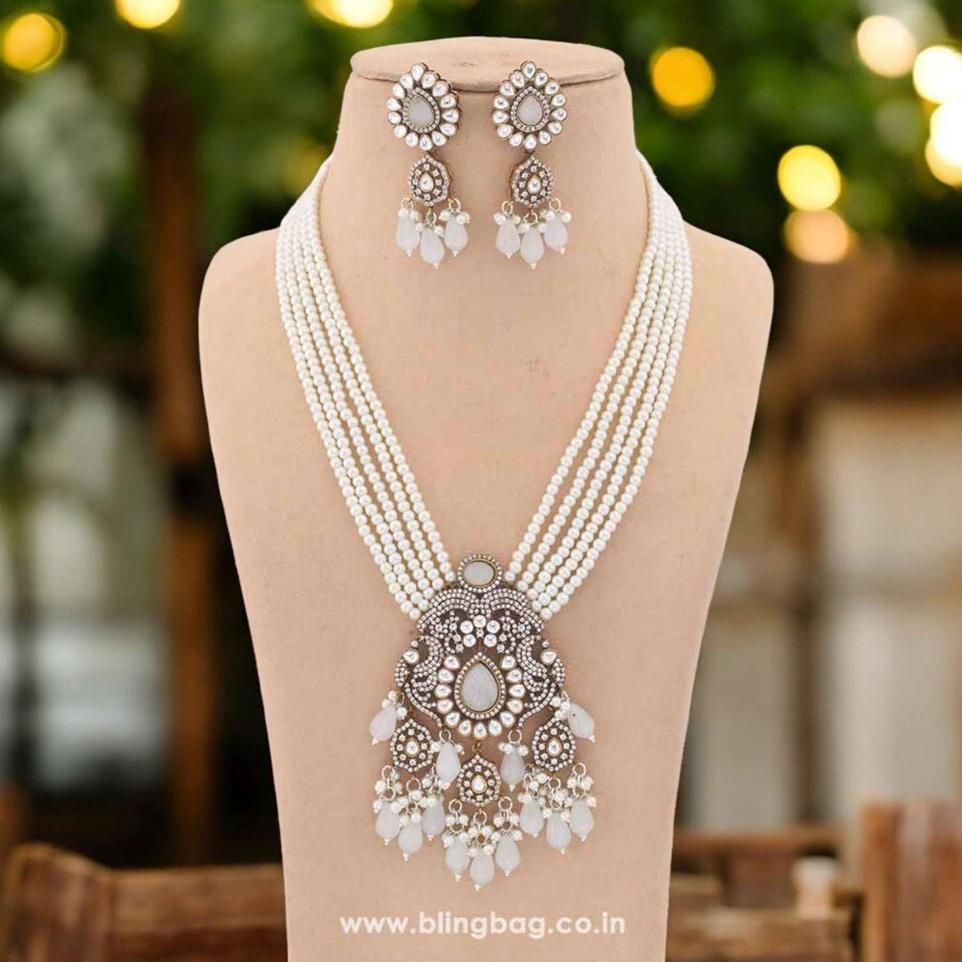 Ivory Eilis Victorian Diamond Jewellery Set