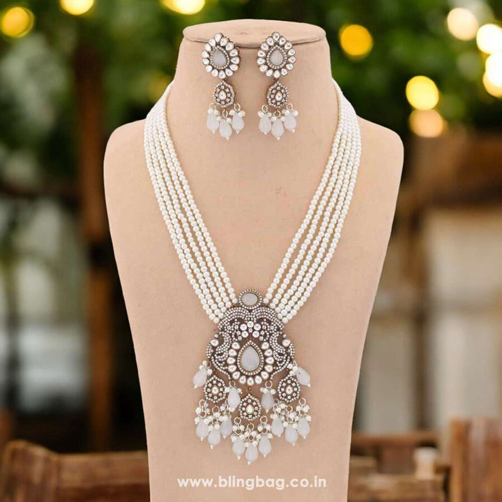 Ivory Eilis Victorian Diamond Jewellery Set