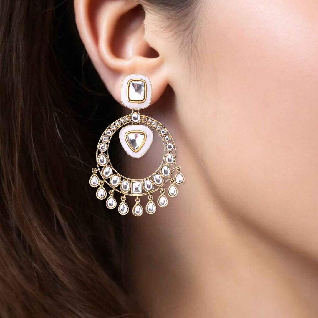 Ivory Eisha Chandbalis