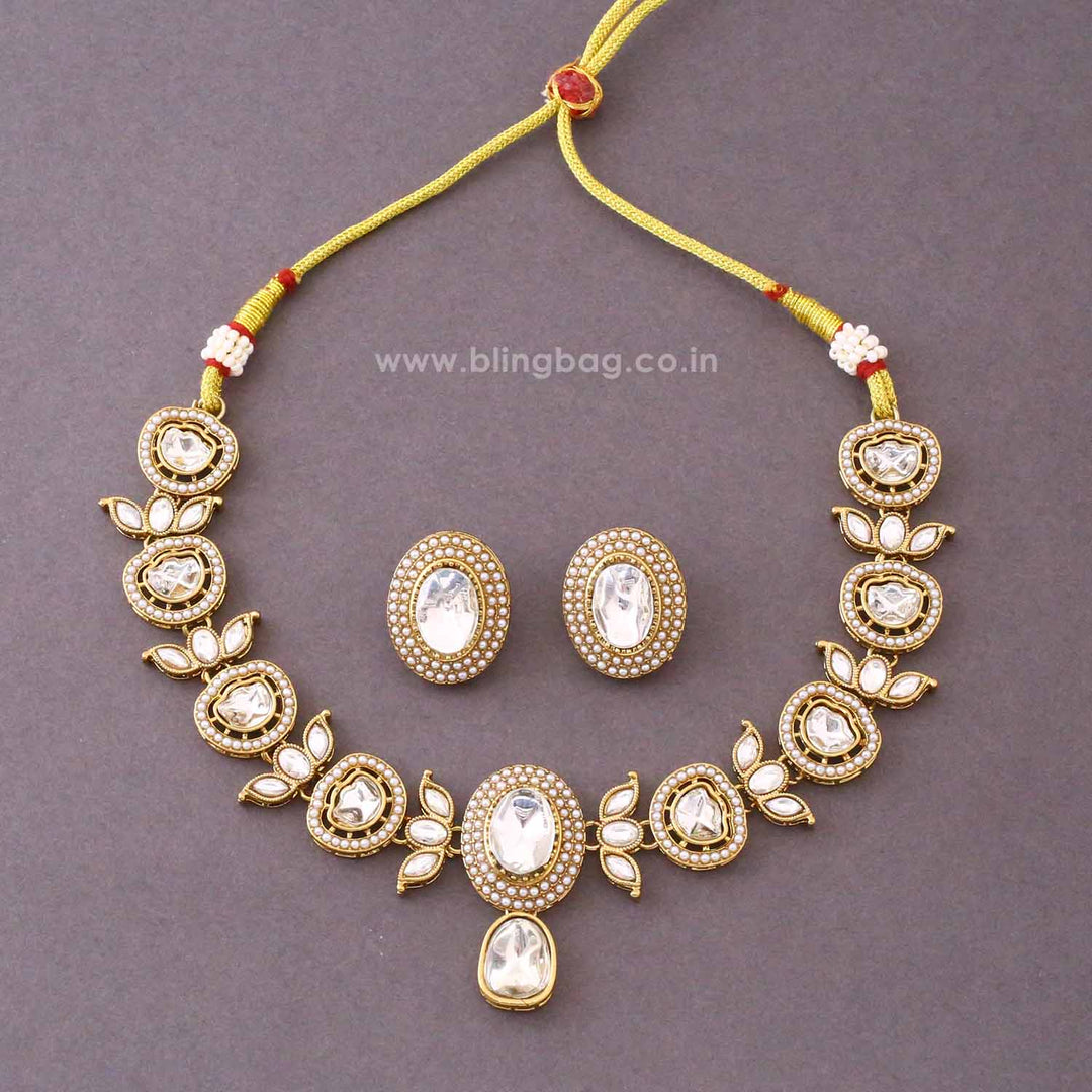 Ivory Emilyia Kundan Jewellery Set- New Arrivals