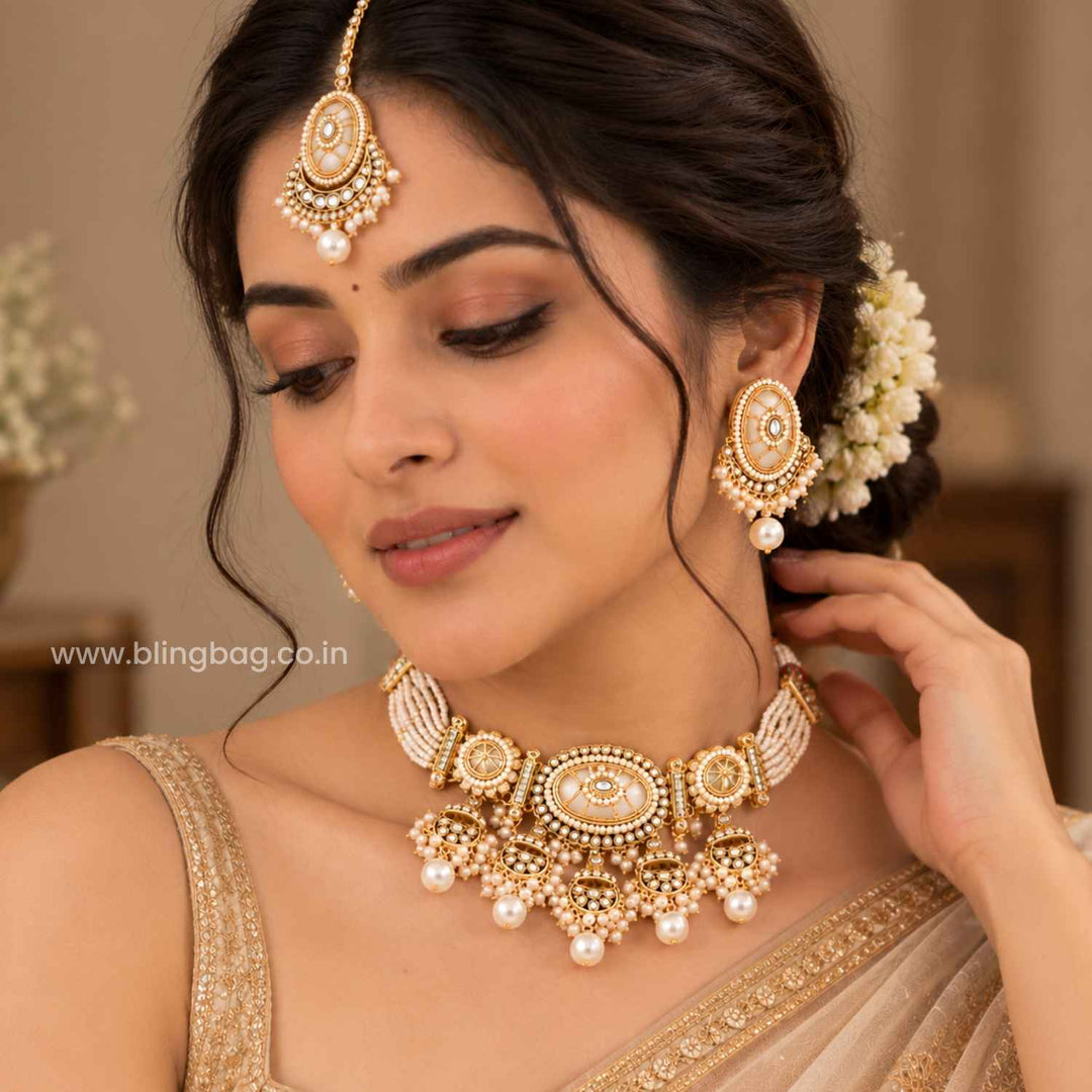 Ivory Eshvi Kundan Jewellery Set