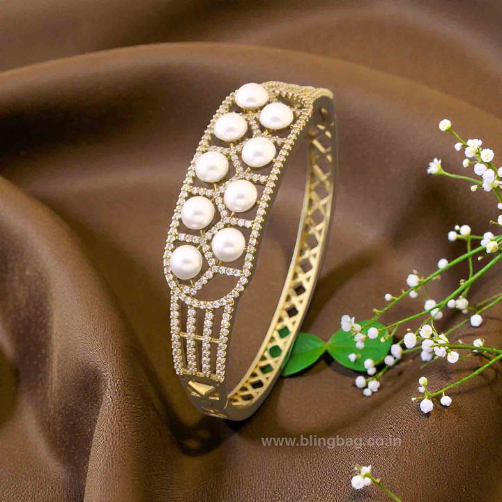 Ivory Evaie Victorian Bracelet