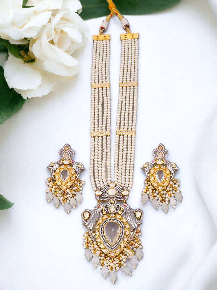 Ivory Flora Jewellery Set