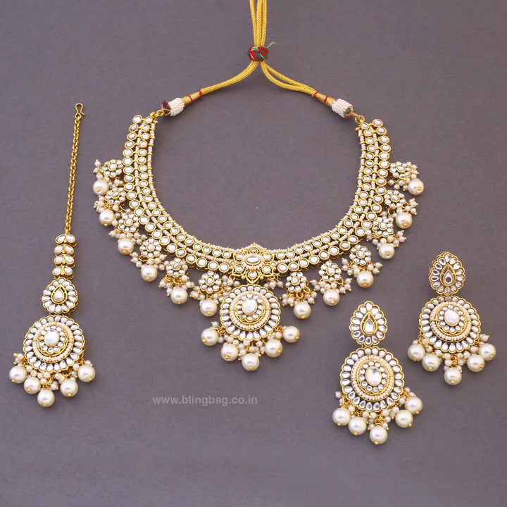 Ivory Grishma Kundan Jewellery Set
