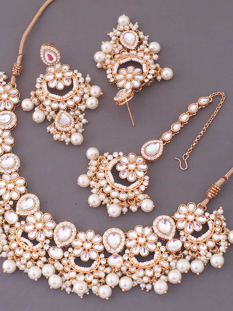 Ivory Gyanti Jewellery Set