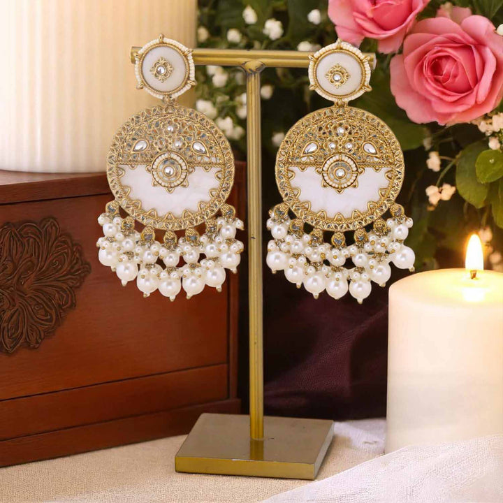 Ivory Haniya Chandbalis