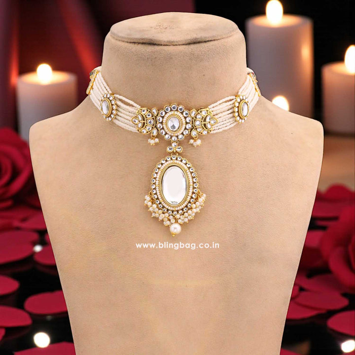Ivory Harshini Kundan Jewellery Set