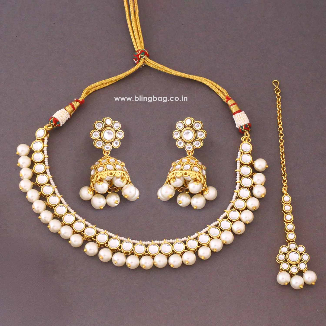 Ivory Himshri Kundan Jewellery Set