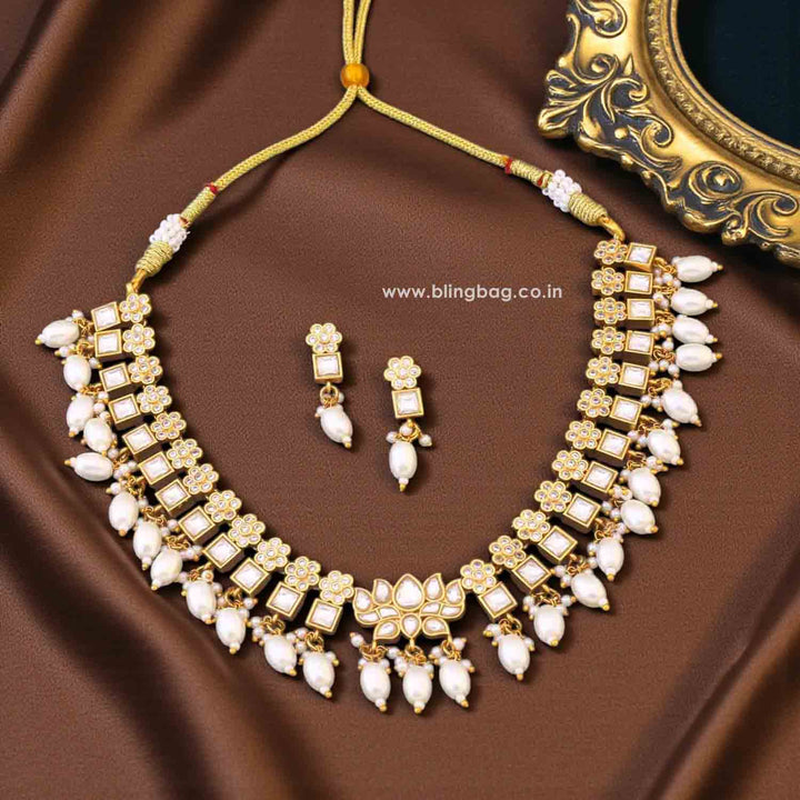 Ivory Hridya Antique Jewellery Set - New Arrival