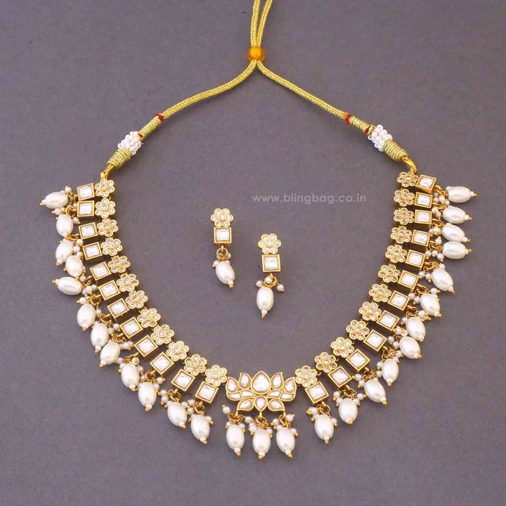 Ivory Hridya Antique Jewellery Set - New Arrival