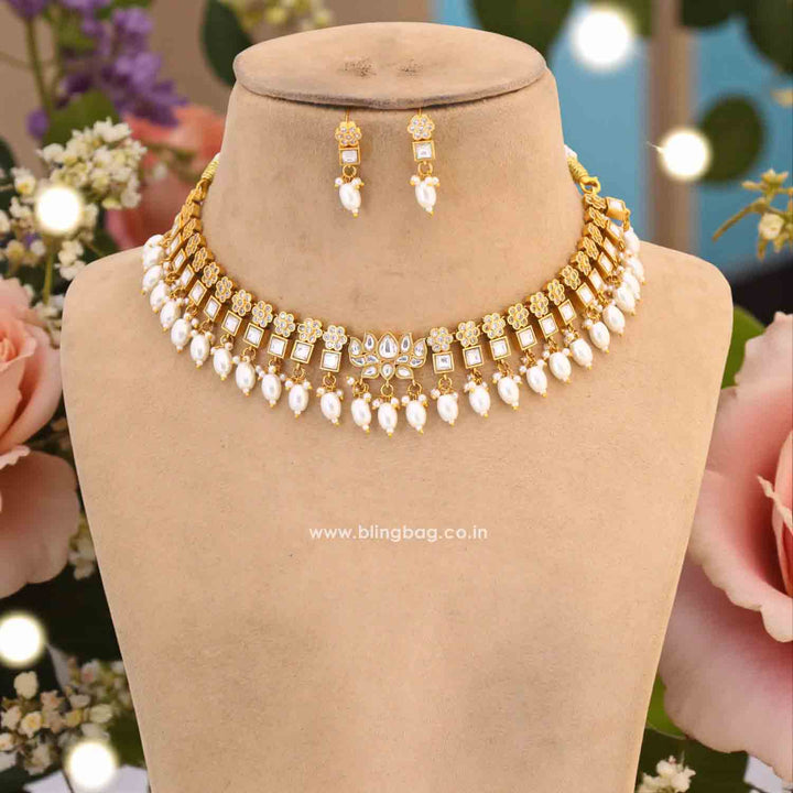 Ivory Hridya Antique Jewellery Set - New Arrival