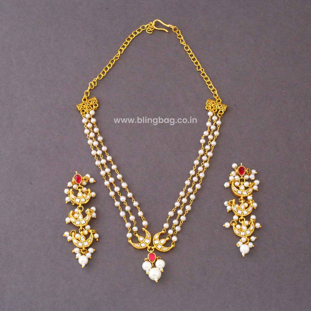 Ivory Hrishani Antique Jewellery Set- New Arrivals
