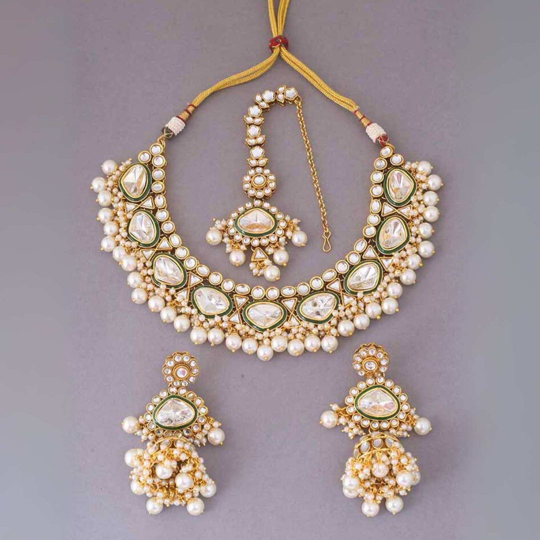 Ivory Indrani Kundan Jewellery Set