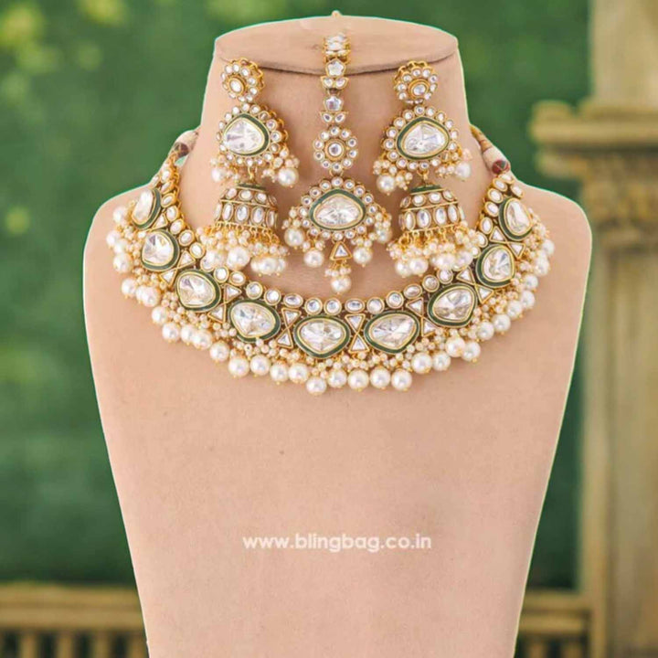Ivory Indrani Kundan Jewellery Set