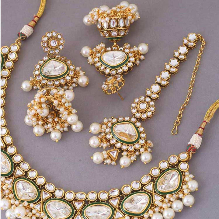 Ivory Indrani Kundan Jewellery Set