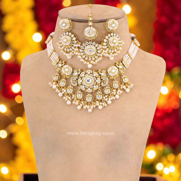 Ivory Iniya Kundan Jewellery Set