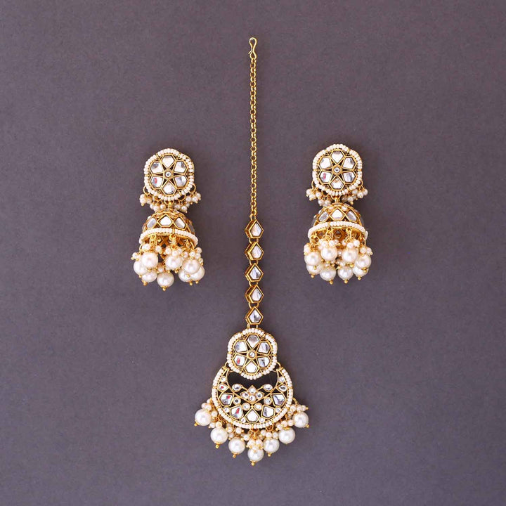 Ivory Inula Maang Tikka Set