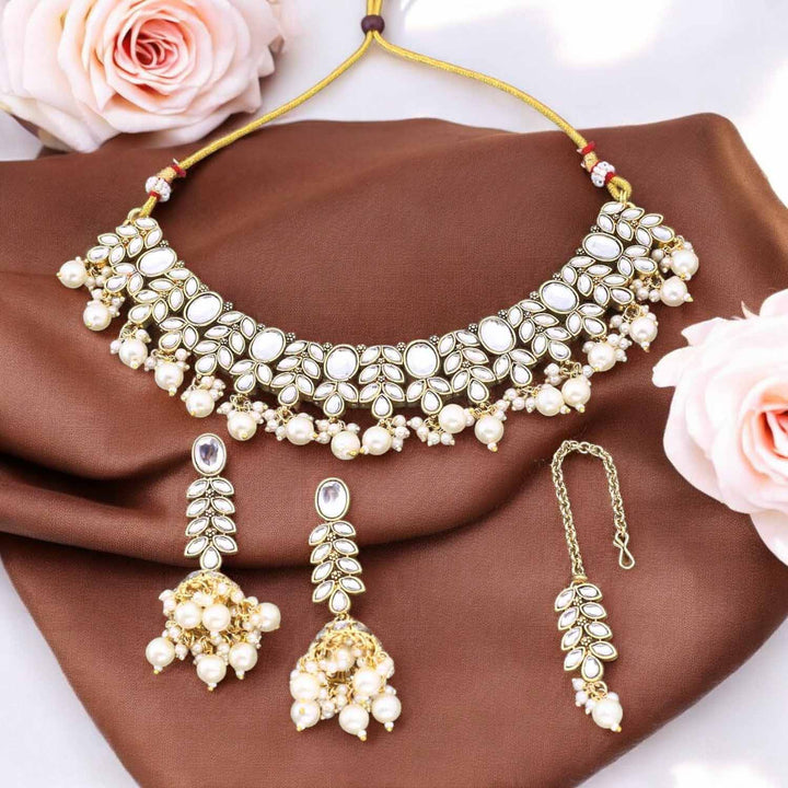 Ivory Iraaya Kundan Jewellery Set