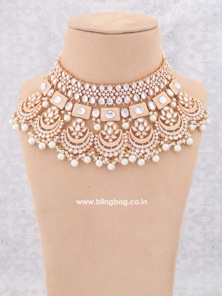 Ivory Itkari Jewellery Set