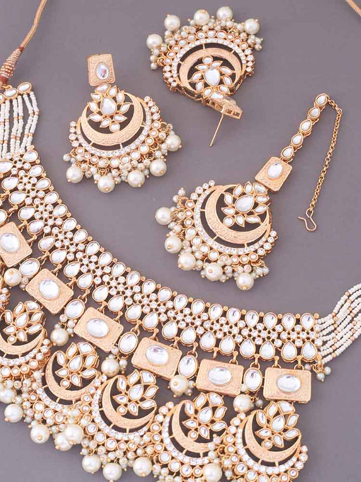 Ivory Itkari Jewellery Set