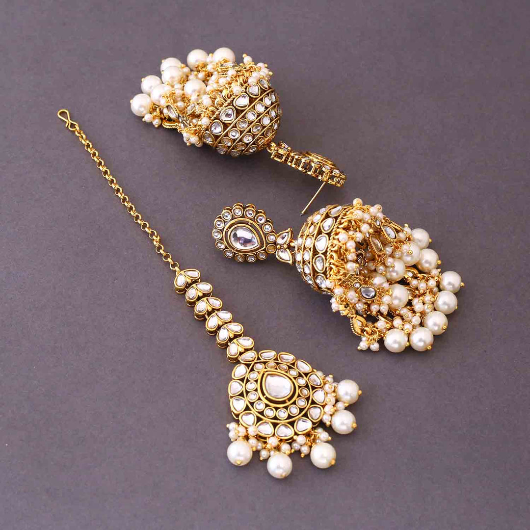 Ivory Jambhul Maang Tikka Set