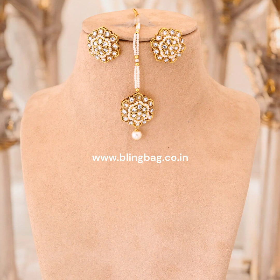 Ivory Janvi Kundan Jewellery Set