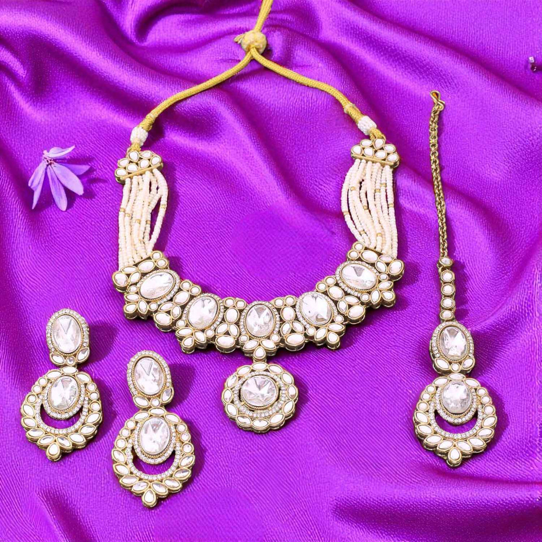 Ivory Jayashree Kundan Jewellery Set