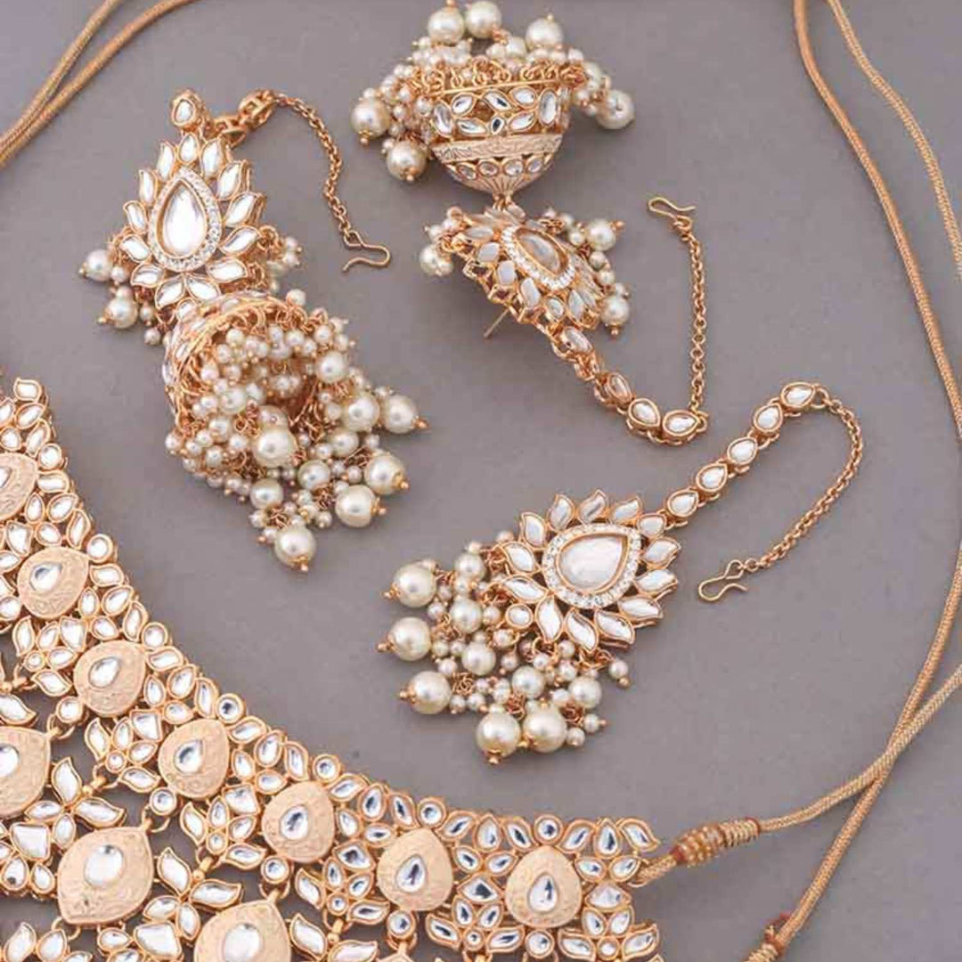 Ivory Jayshri Kundan Jewellery Set