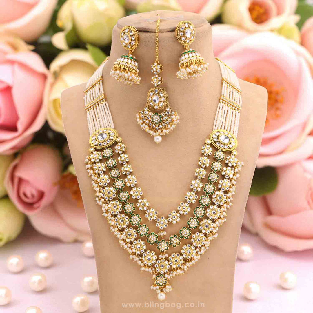 Ivory Jeeya Kundan Jewellery Set