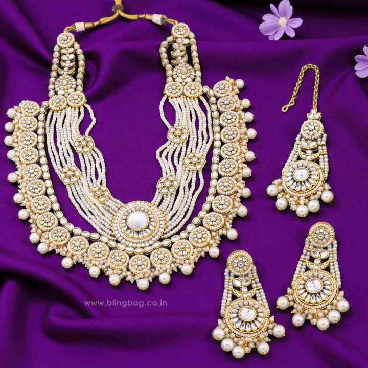 Ivory Kaivalya Kundan Jewellery Set