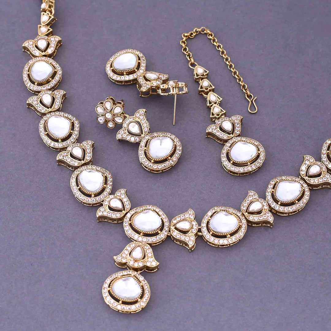 Ivory Kirsty Victorian Jewellery Set- New Arrival