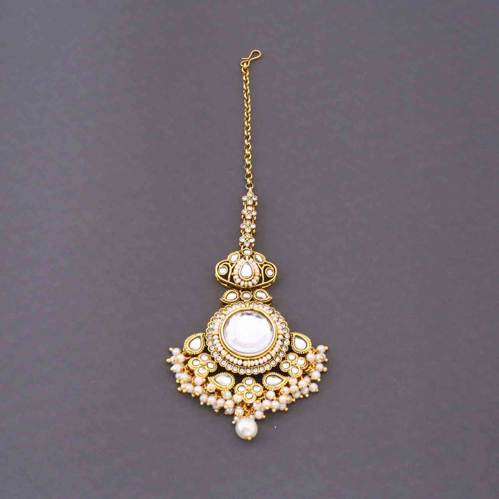 Ivory Kshirja  Kundan Bridal Jewellery Set